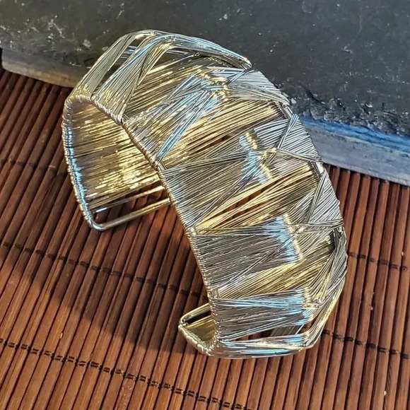 Vintage 90s Y2K Silver Wire Wrap Detail Cuff Bracelet - Picture 9 of 11